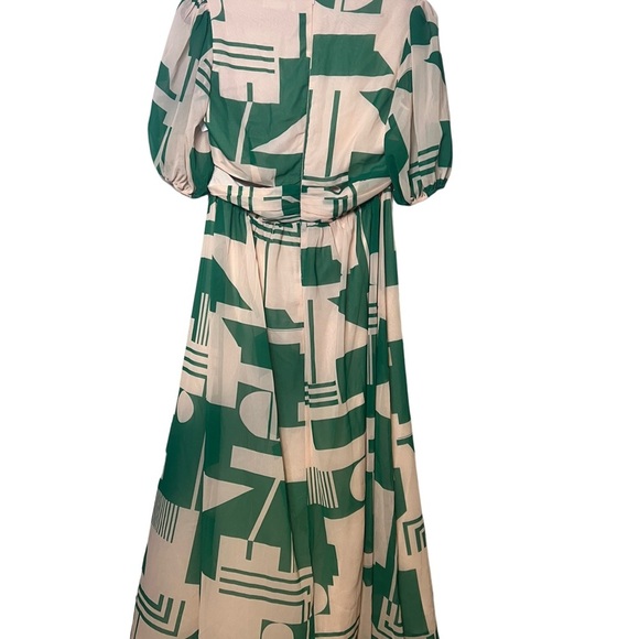 Showpo Lindsey Midi Dress- Side Cut Plunge Neck and Puff Sleeve Size US 8 - Picture 4 of 7